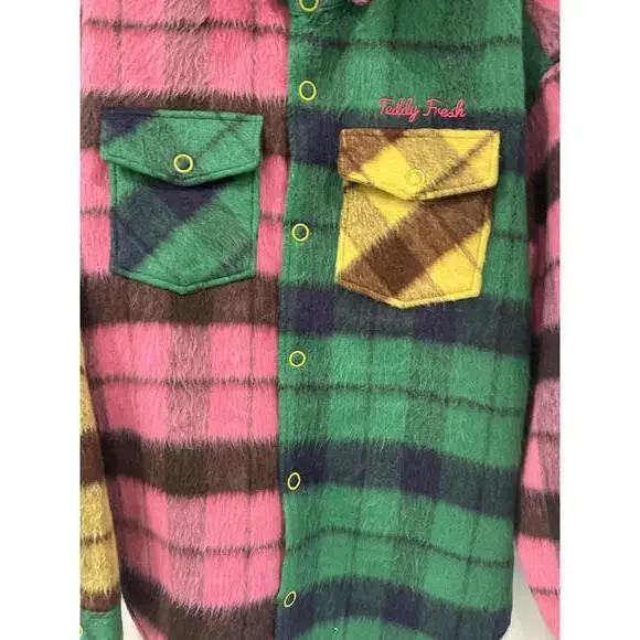 NWT - Beautiful Plaid Colorful Fuzzy Shacket - Teddy Fresh - L - Picture 2 of 7